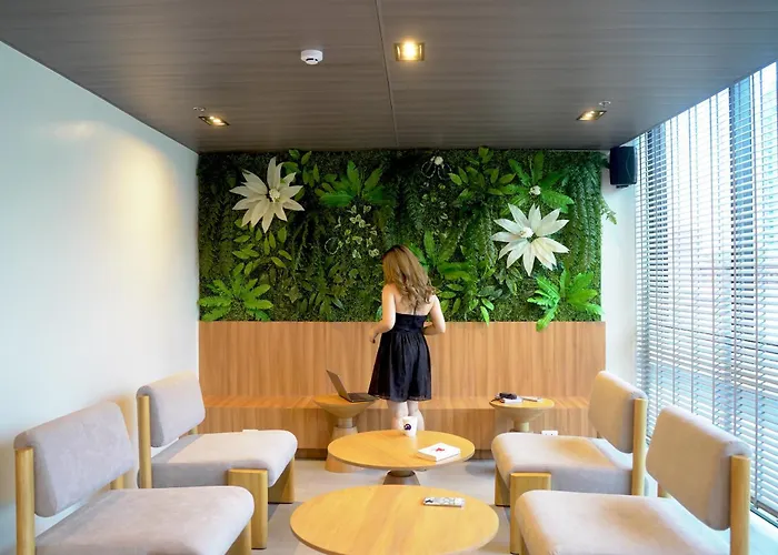 Kokotel Cebu Adira